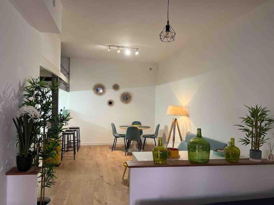 شقة Loft - Centre Historique فيليوفرُنش سور مير المظهر الخارجي الصورة